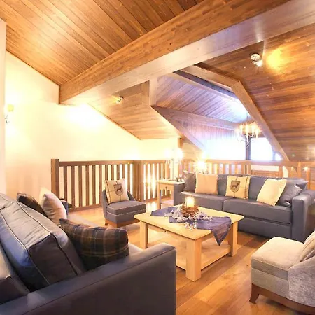 1650 Chalet Sleeps 6 Pool 샬레 쿠쉐벨